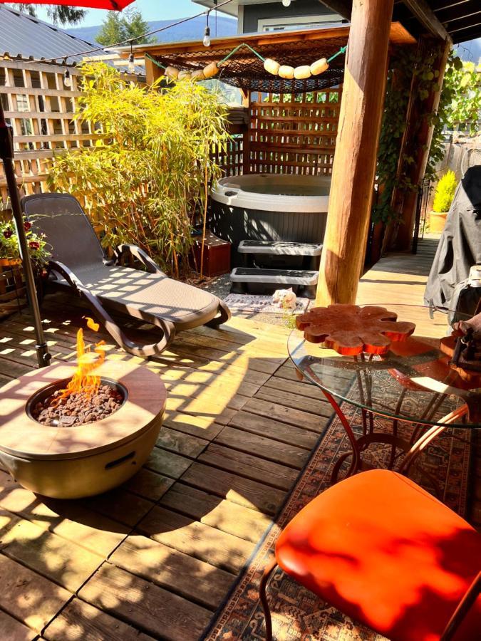 Seas The Day House 5 Star Hottub Pets Bbq Fire Premier Location Hotel Gibsons Exterior foto